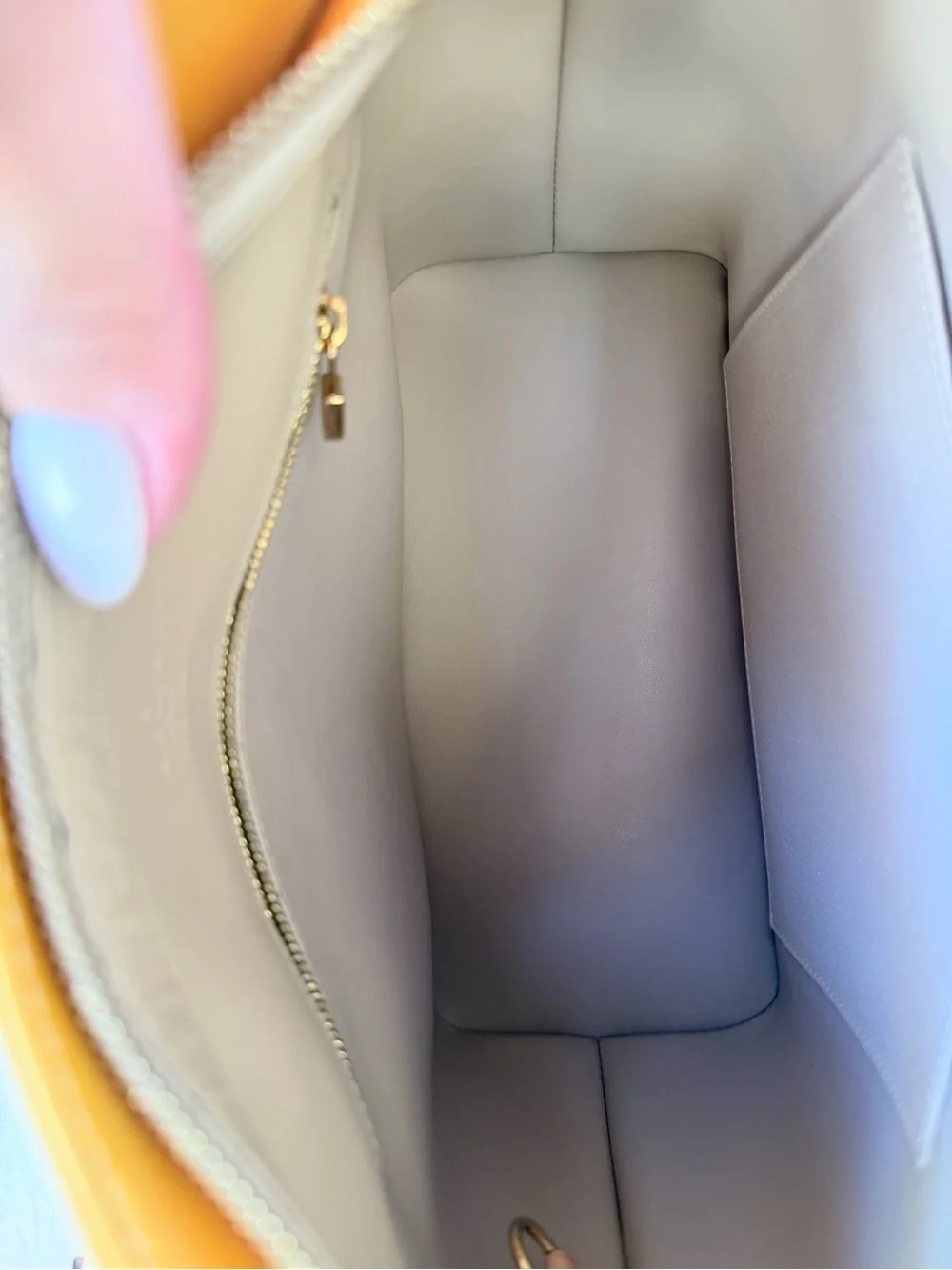 Louis Vuitton Vernis Houston Tote Bag Monogram Vernis Yellow Patent Leather